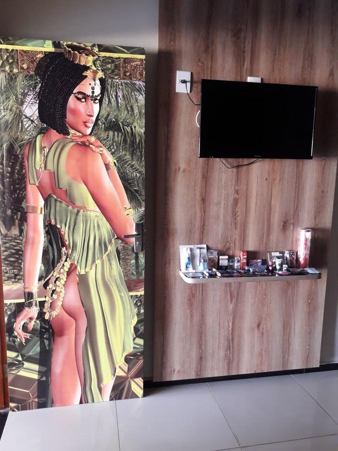 Motel Farao กราตู ภายนอก รูปภาพ